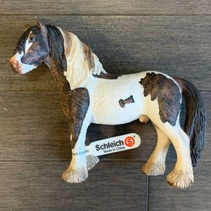 Retired 2007 Schleich Clydesdale Horse Model with Tag
